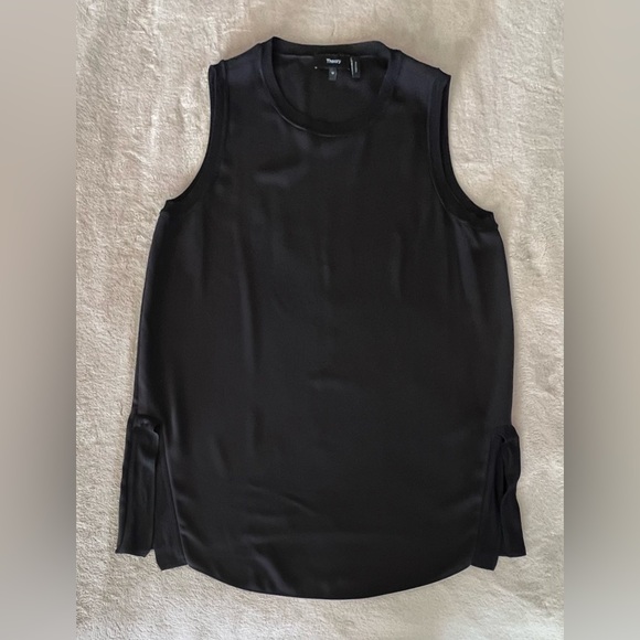 Theory Elegant Black Sleeveless Top - Picture 1 of 5